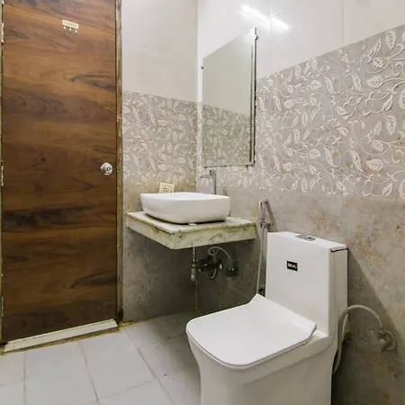 Hotel O Mahi